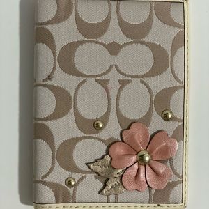 Coach passport case